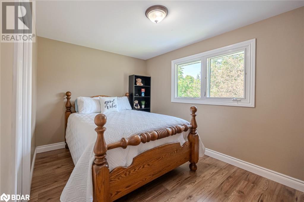5 Glendale Avenue, Thornton, Ontario  L0L 2N0 - Photo 12 - 40692566