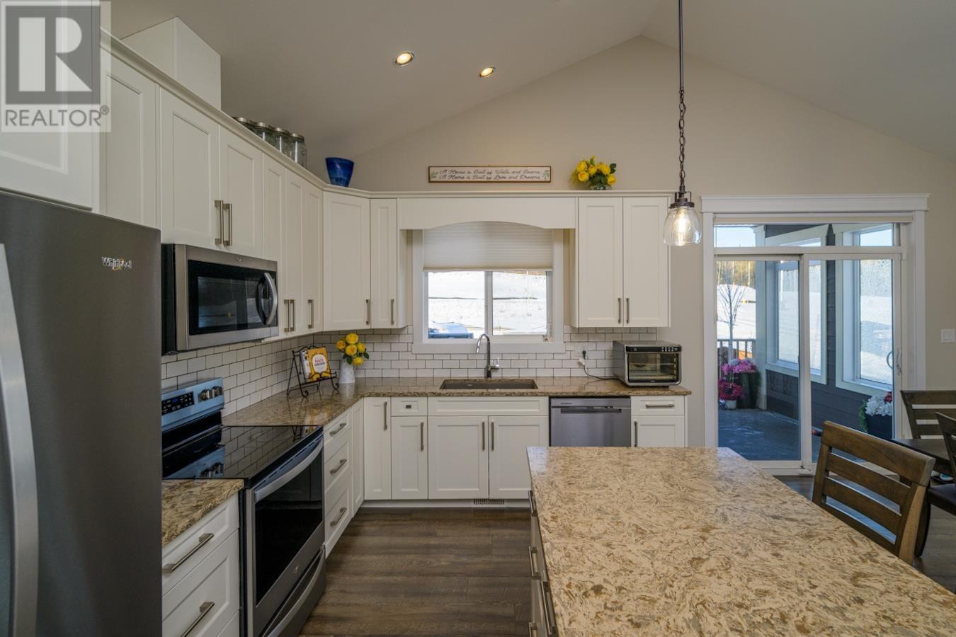 Property at 1112 MONTEITH COURT image 4