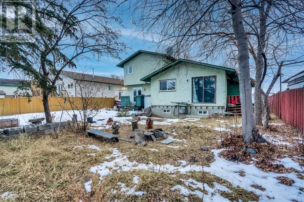 Property at 190 Whitefield Drive NE image 3