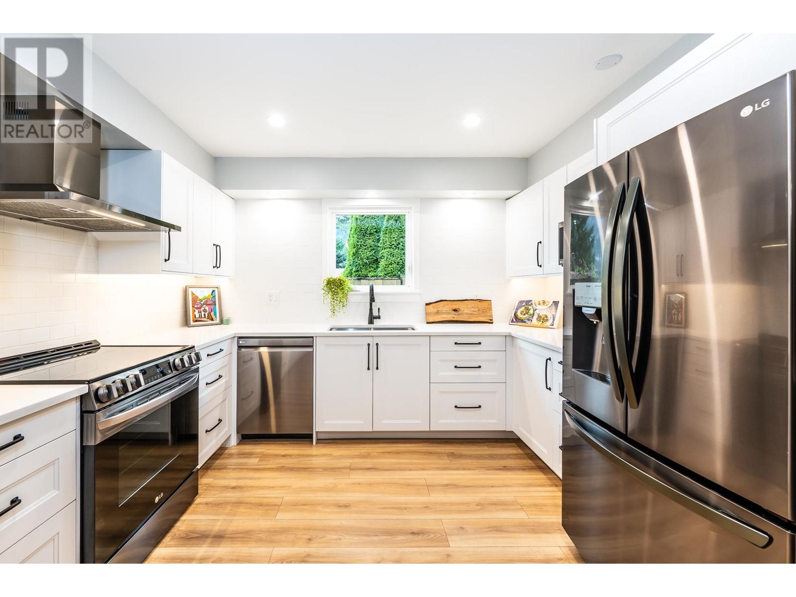 24 39752 Government Road, Squamish, British Columbia  V8B 0G3 - Photo 2 - R2959036