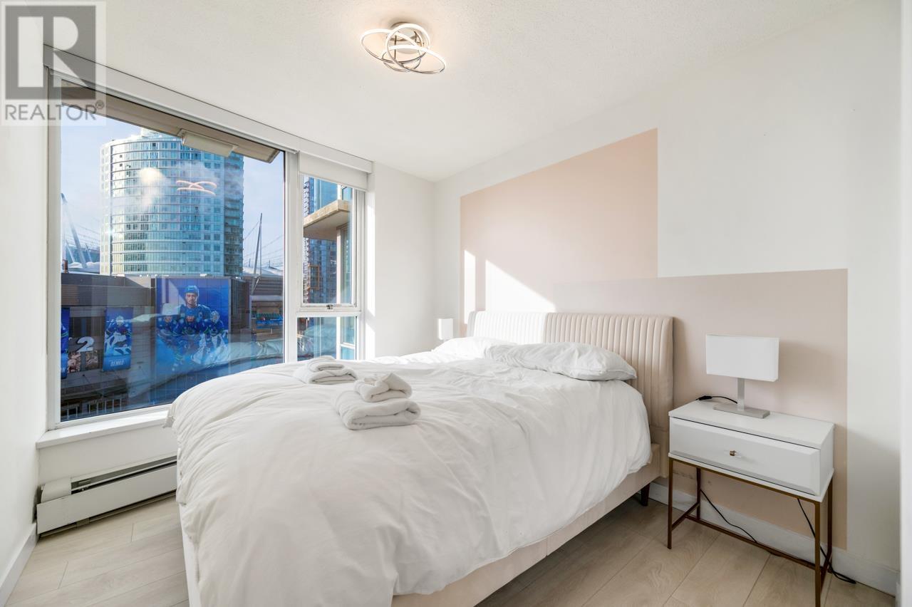 Listing Picture 11 of 23 : 1105 689 ABBOTT STREET, Vancouver / 溫哥華 - 魯藝地產 Yvonne Lu Group - MLS Medallion Club Member