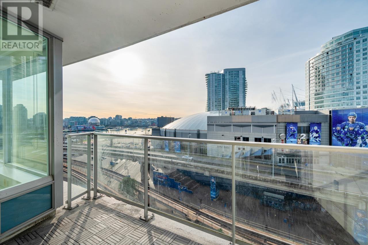 Listing Picture 15 of 23 : 1105 689 ABBOTT STREET, Vancouver / 溫哥華 - 魯藝地產 Yvonne Lu Group - MLS Medallion Club Member