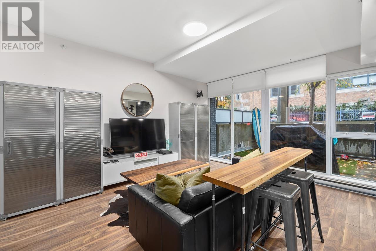 Listing Picture 5 of 24 : 101 2511 QUEBEC STREET, Vancouver / 溫哥華 - 魯藝地產 Yvonne Lu Group - MLS Medallion Club Member