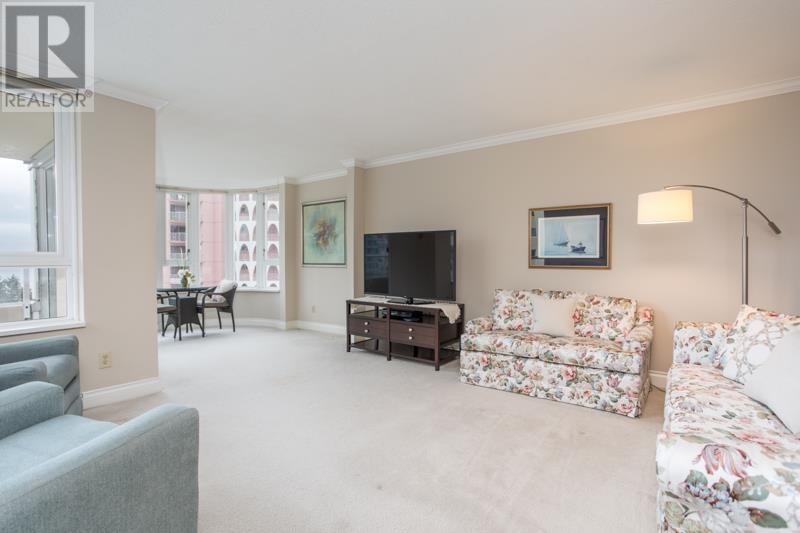 701 2203 BELLEVUE AVENUE