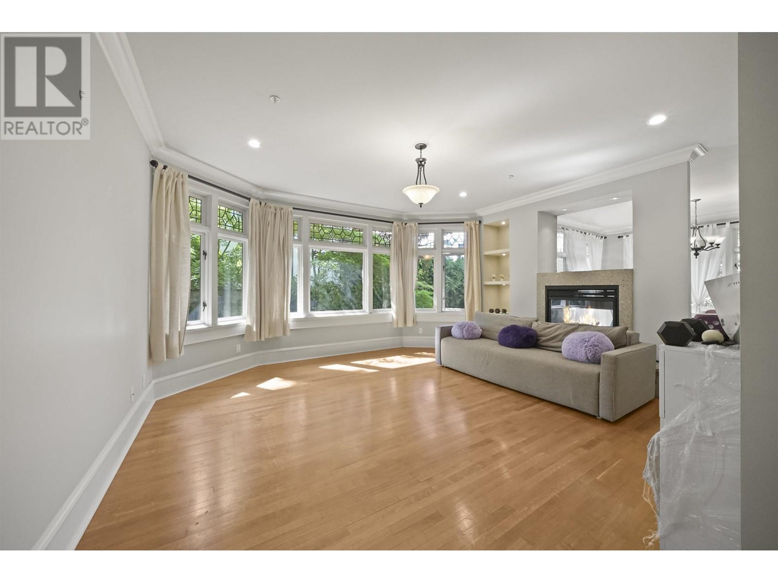 Listing Picture 28 of 40 : 1637 ANGUS DRIVE, Vancouver / 溫哥華 - 魯藝地產 Yvonne Lu Group - MLS Medallion Club Member