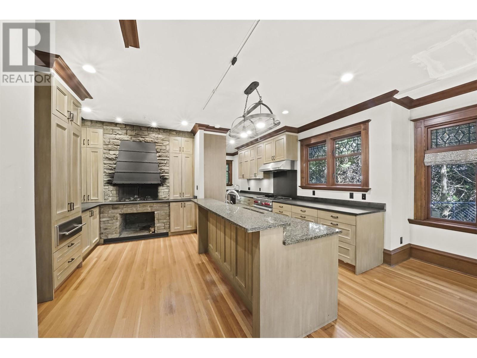 Listing Picture 7 of 40 : 1637 ANGUS DRIVE, Vancouver / 溫哥華 - 魯藝地產 Yvonne Lu Group - MLS Medallion Club Member