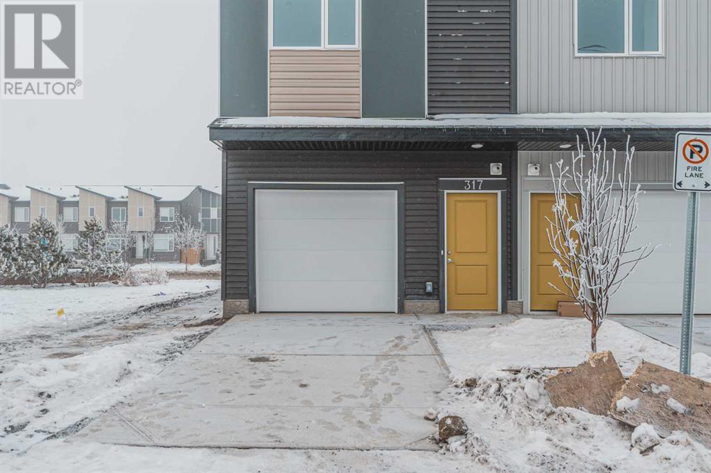 317 Redstone Boulevard Ne, Calgary, Alberta  T3N 1V6 - Photo 3 - A2182594