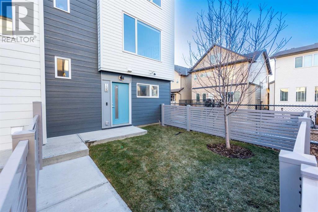 135 Skyview Ranch Circle Ne, Calgary, Alberta  T3N 1Y8 - Photo 3 - A2183513