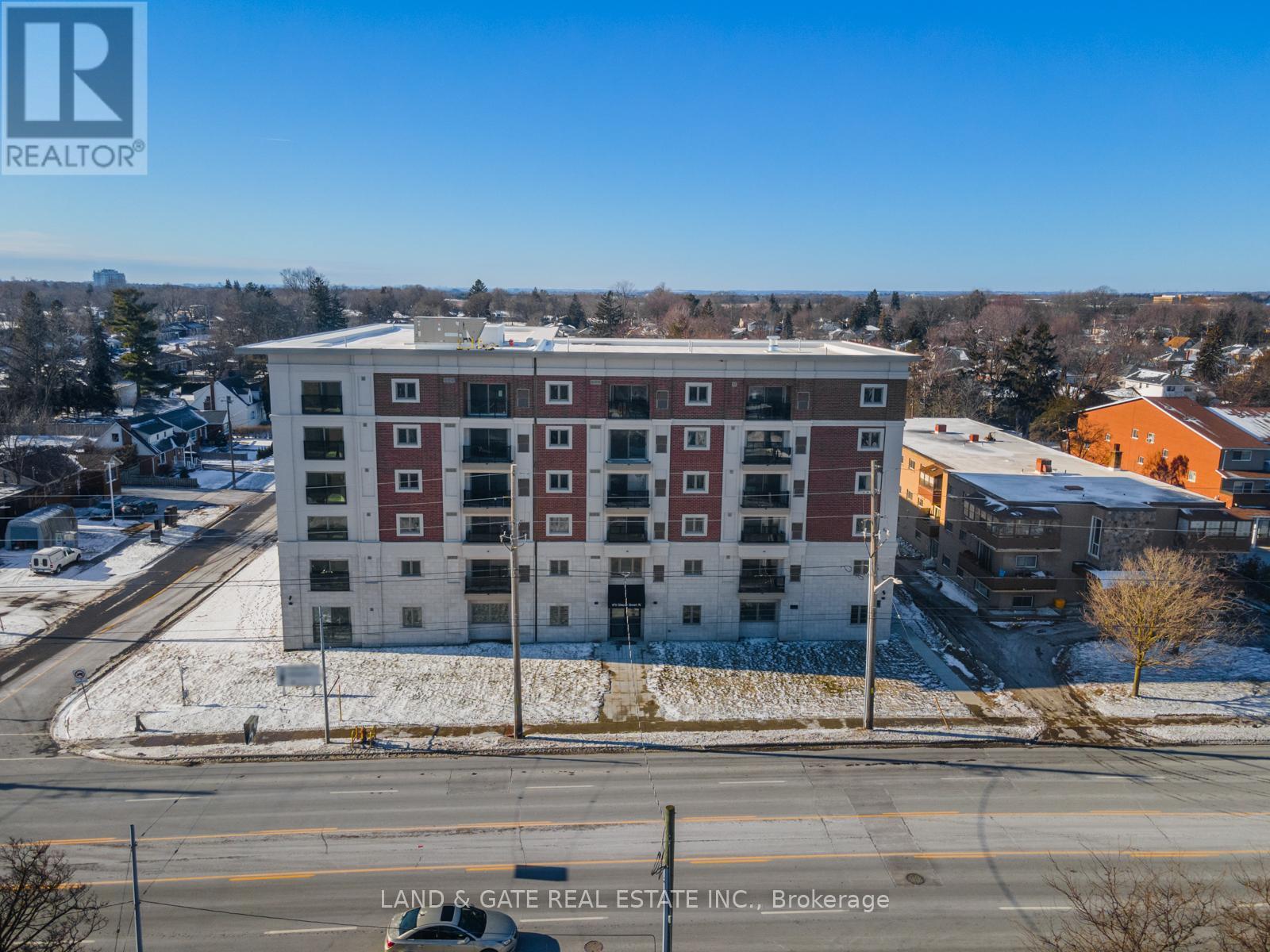 302 - 976 Simcoe Street N, Oshawa, Ontario  L1G 4W4 - Photo 32 - E11935924