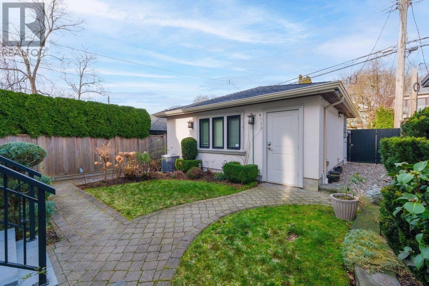 3913 W 24th Avenue, Vancouver, British Columbia  V6S 1M1 - Photo 32 - R2959082