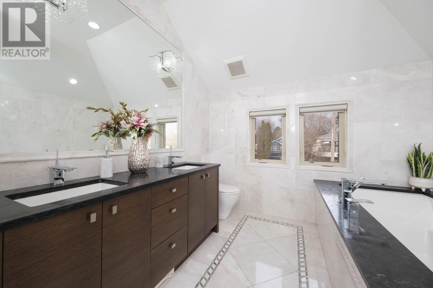 3913 W 24th Avenue, Vancouver, British Columbia  V6S 1M1 - Photo 29 - R2959082