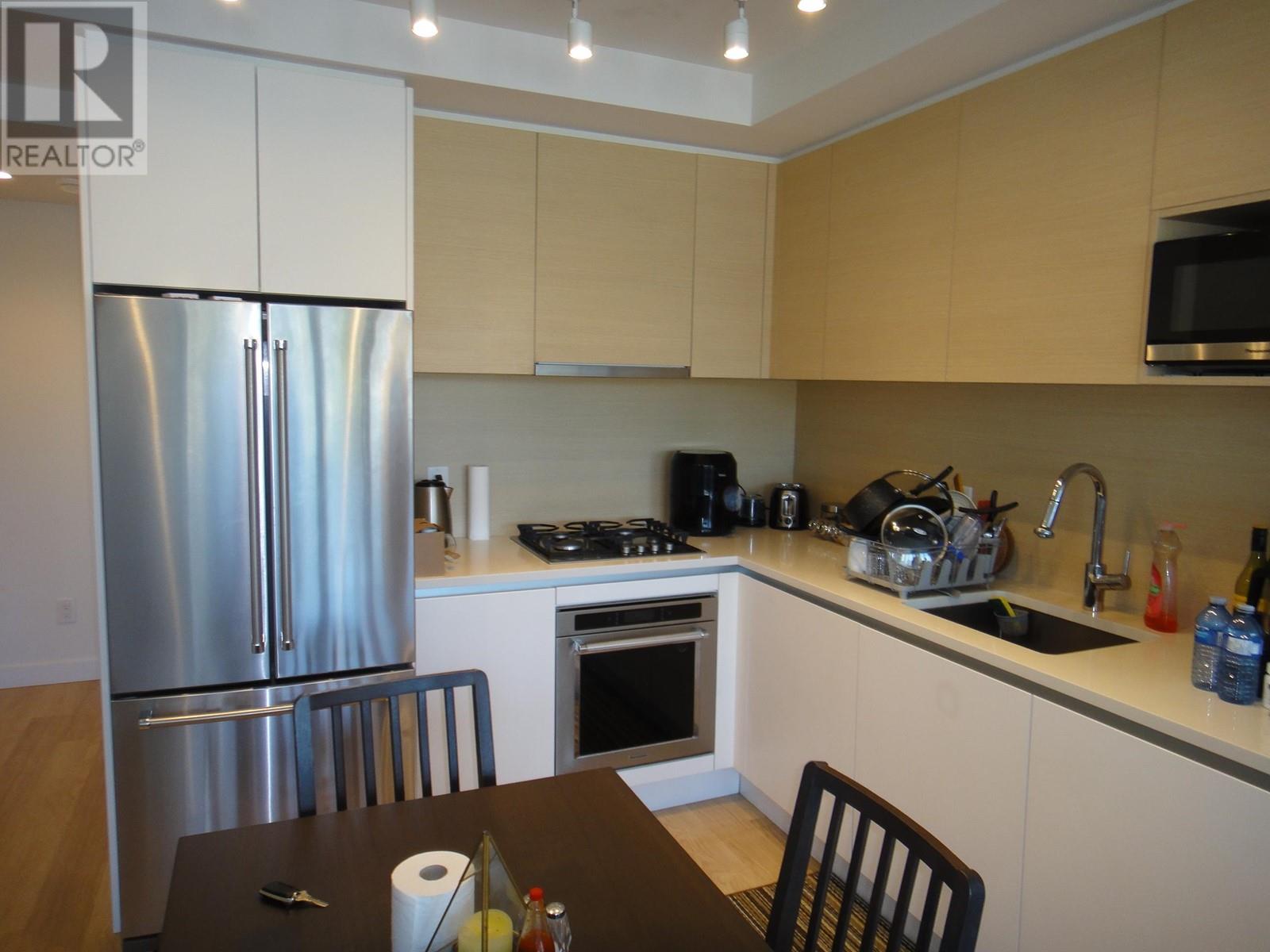 604 525 Foster Avenue, Coquitlam, British Columbia V3J 0H6 - Photo 6 - R2959037