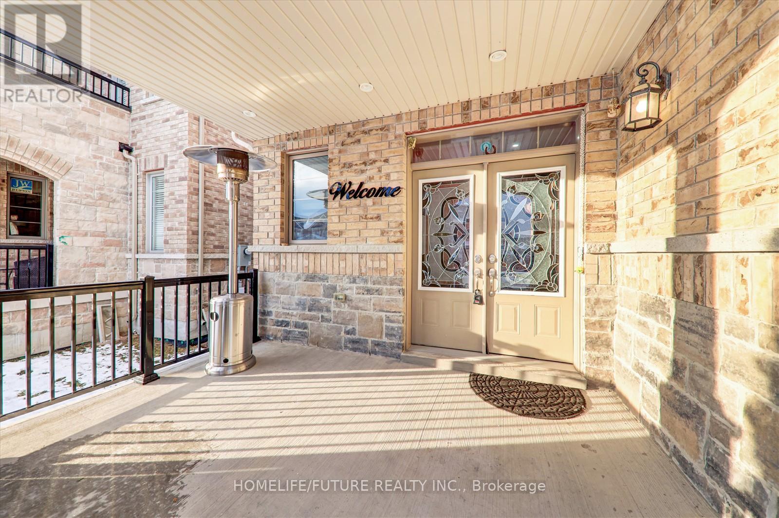 Property at 30 WILLOUGHBY PLACE image 4