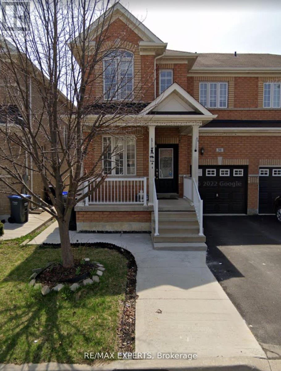 31 VINCENT STREET, Brampton, Ontario