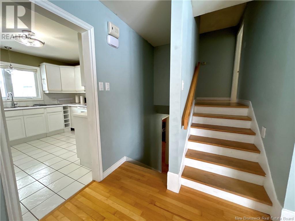 24 Anne Street, Moncton, New Brunswick  E1C 4J5 - Photo 6 - NB111576
