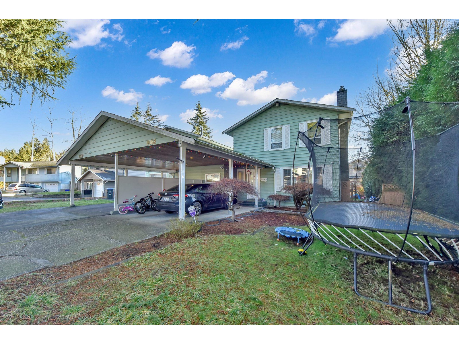 Property at 9068 146A STREET image 4