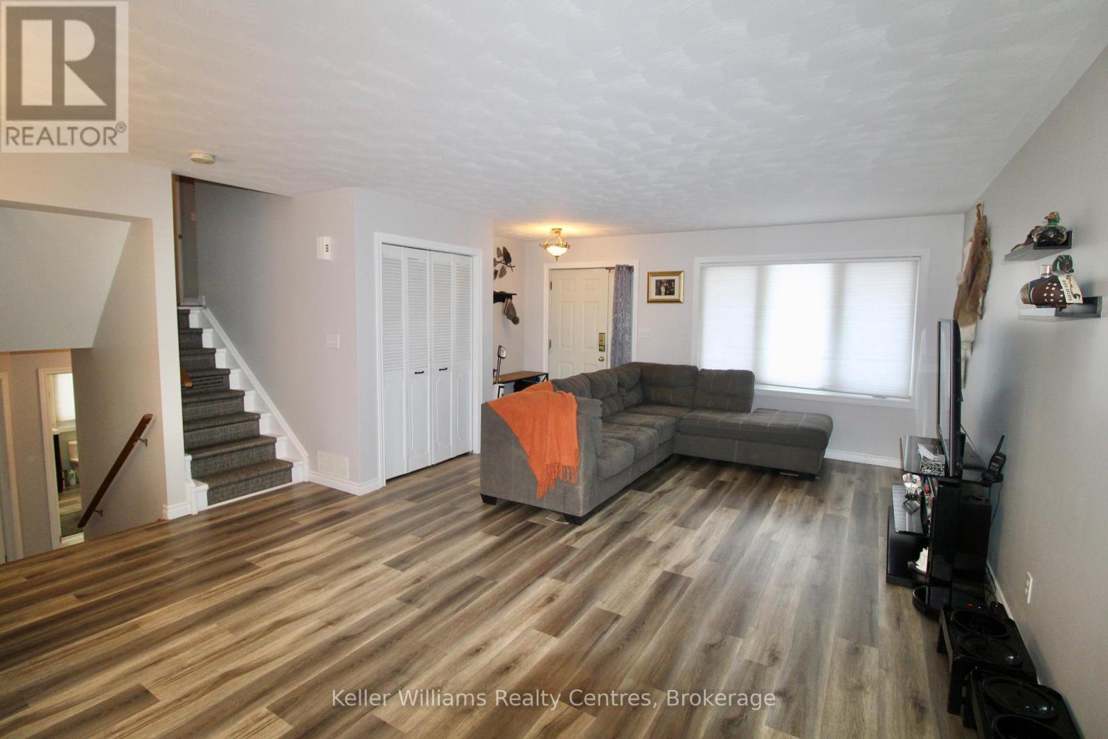 12 Thomas Street, South Bruce, Ontario  N0G 2S0 - Photo 5 - X11896673