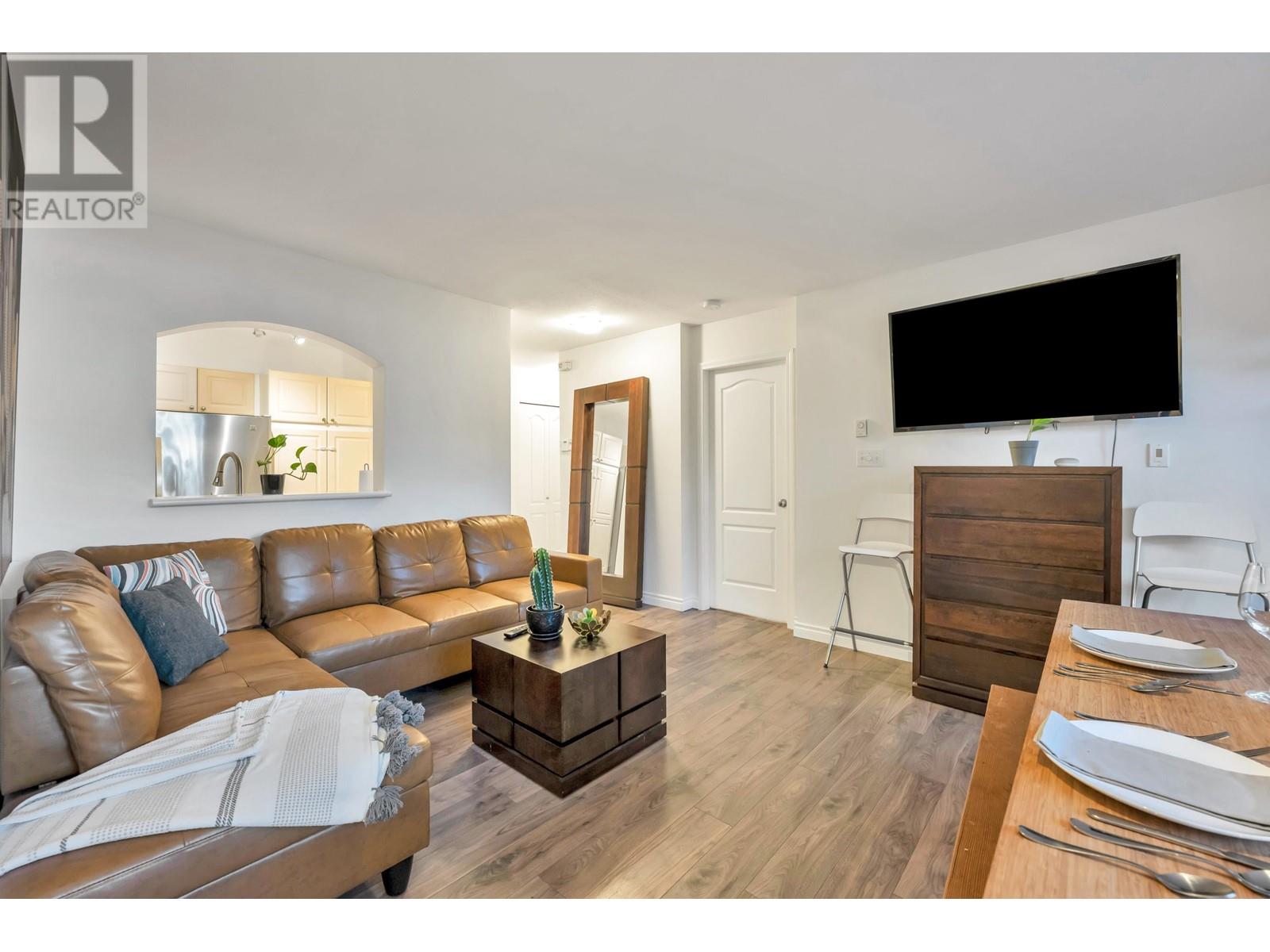 102 3738 Norfolk Street, Burnaby, British Columbia V5G 4V4 - Photo 6 - R2958032