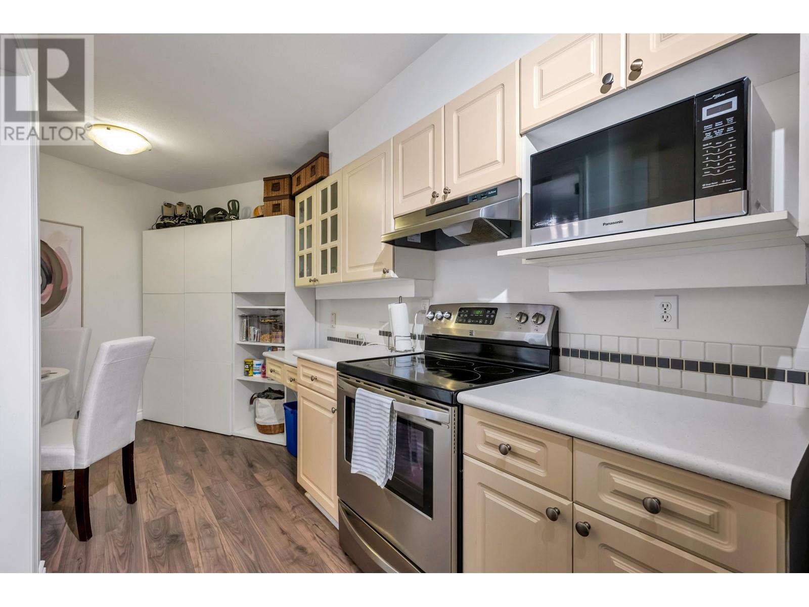 102 3738 Norfolk Street, Burnaby, British Columbia V5G 4V4 - Photo 14 - R2958032