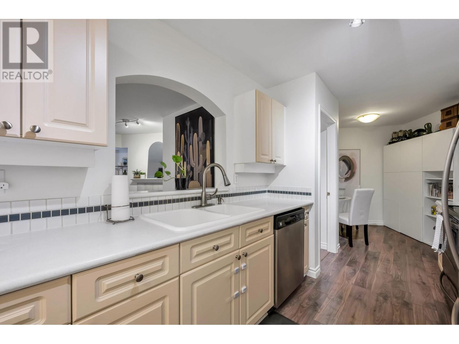 102 3738 Norfolk Street, Burnaby, British Columbia V5G 4V4 - Photo 13 - R2958032