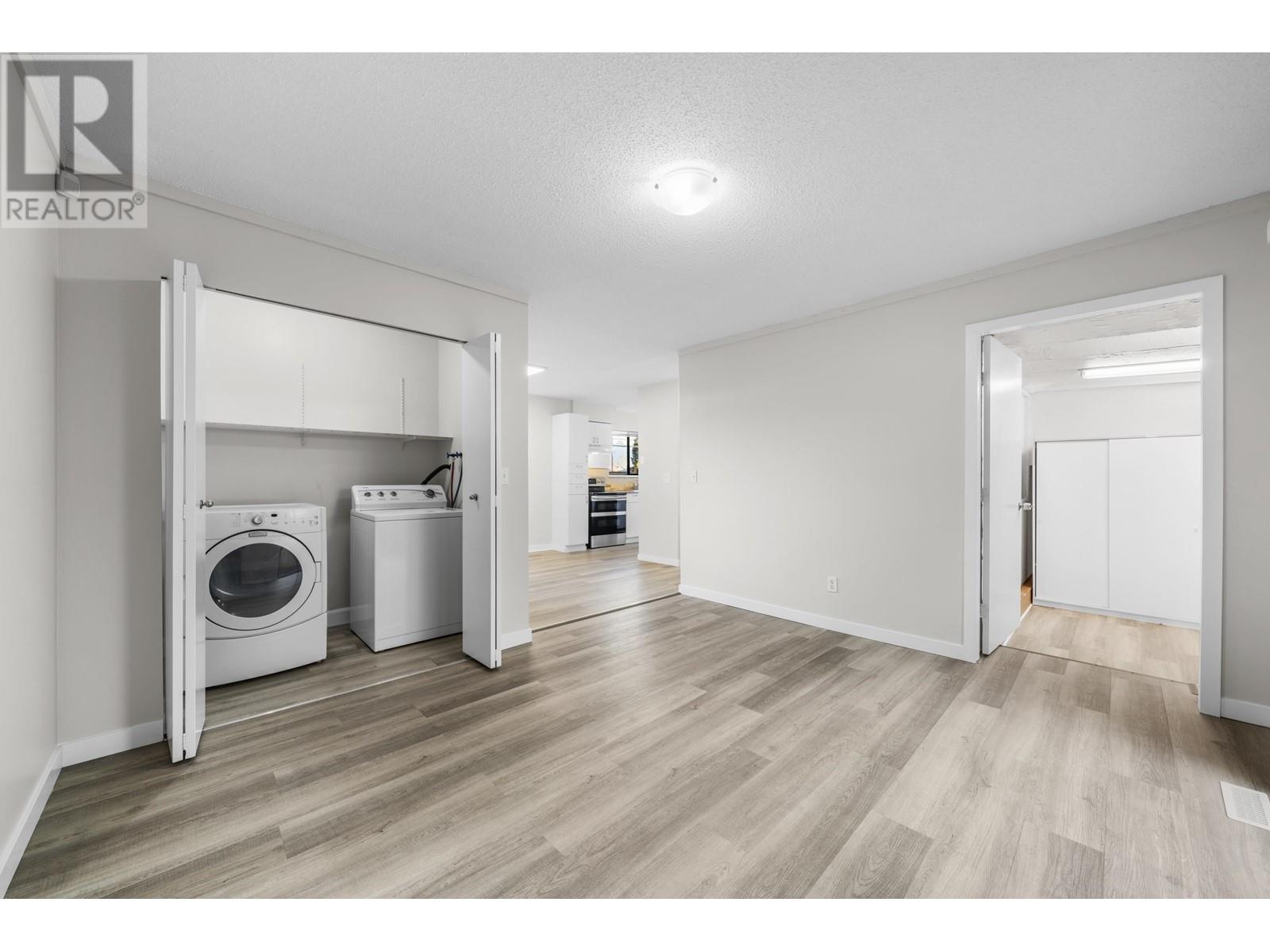 11797 N Wildwood Crescent, Pitt Meadows, British Columbia  V3Y 1M1 - Photo 15 - R2952582