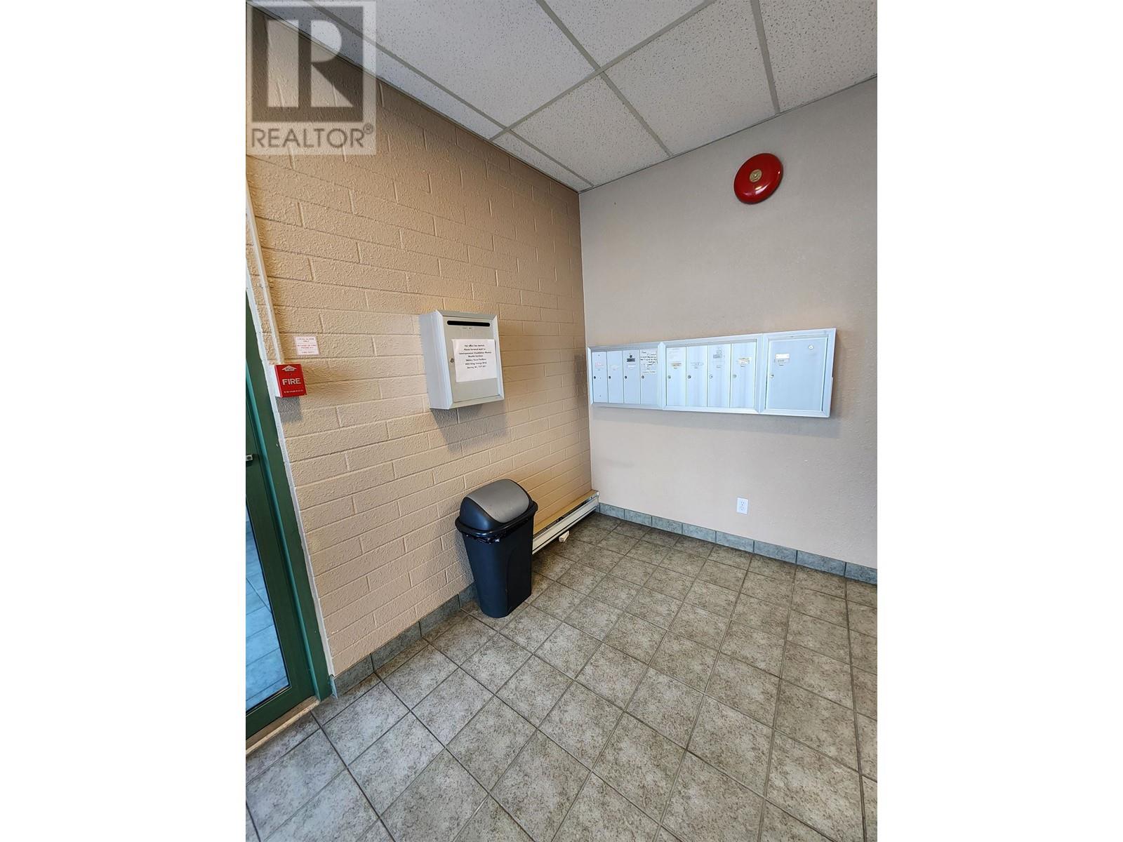 2248 Elgin Avenue, Port Coquitlam, British Columbia  V3C 2B2 - Photo 3 - C8065821