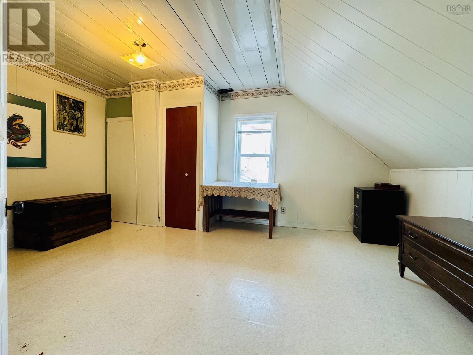 740 Veterans Memorial Drive, Arichat, Nova Scotia  B0E 1A0 - Photo 19 - 202501417