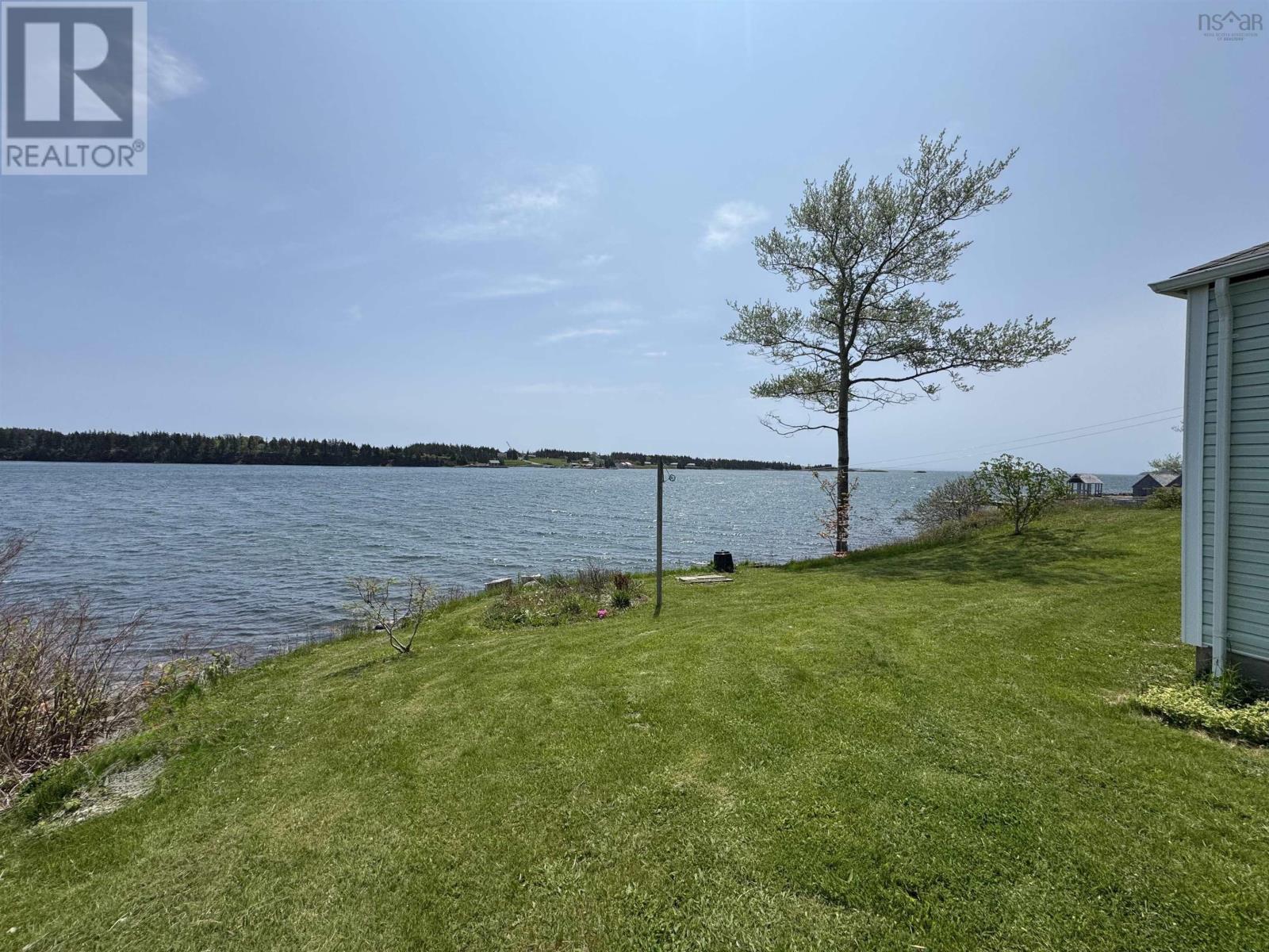 740 Veterans Memorial Drive, Arichat, Nova Scotia  B0E 1A0 - Photo 28 - 202501417