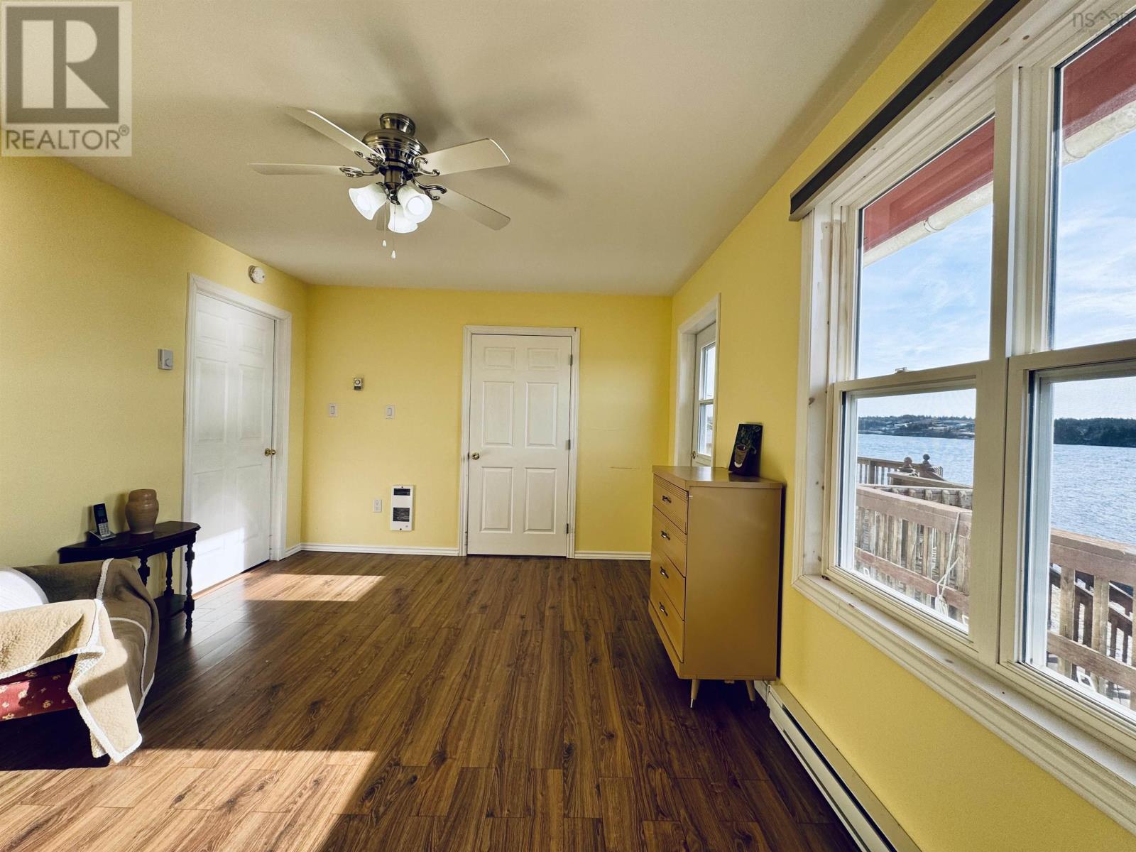 740 Veterans Memorial Drive, Arichat, Nova Scotia  B0E 1A0 - Photo 5 - 202501417