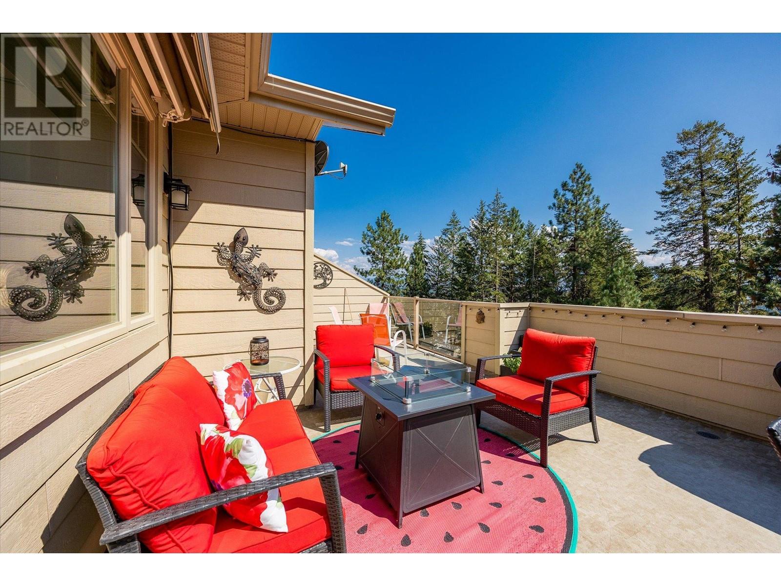 Property at 2283 Shannon Heights Court Unit# 14 image 4