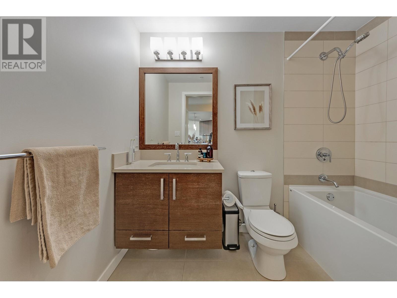 705 6188 Wilson Avenue, Burnaby, British Columbia  V5H 0A5 - Photo 10 - R2957336