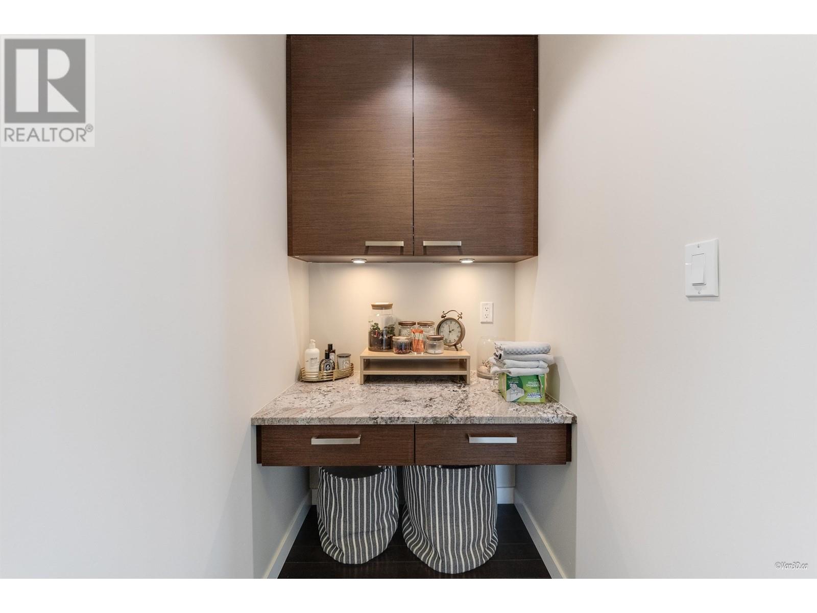705 6188 Wilson Avenue, Burnaby, British Columbia  V5H 0A5 - Photo 12 - R2957336