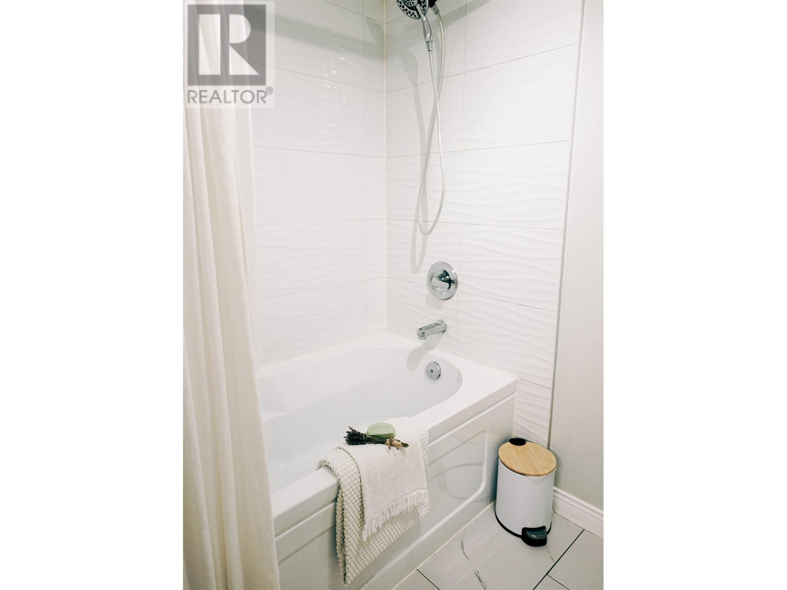 19 365 Ginger Drive, New Westminster, British Columbia  V3M 6W3 - Photo 12 - R2959134