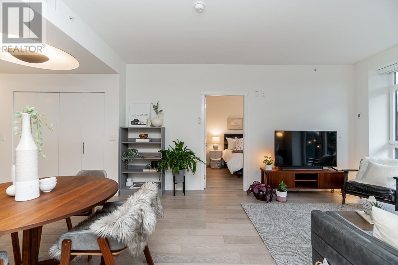Listing Picture 15 of 31 : 202 4171 CAMBIE STREET, Vancouver / 溫哥華 - 魯藝地產 Yvonne Lu Group - MLS Medallion Club Member