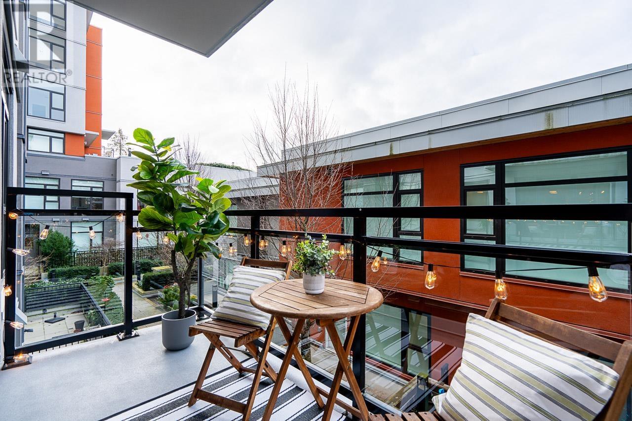 Listing Picture 29 of 31 : 202 4171 CAMBIE STREET, Vancouver / 溫哥華 - 魯藝地產 Yvonne Lu Group - MLS Medallion Club Member