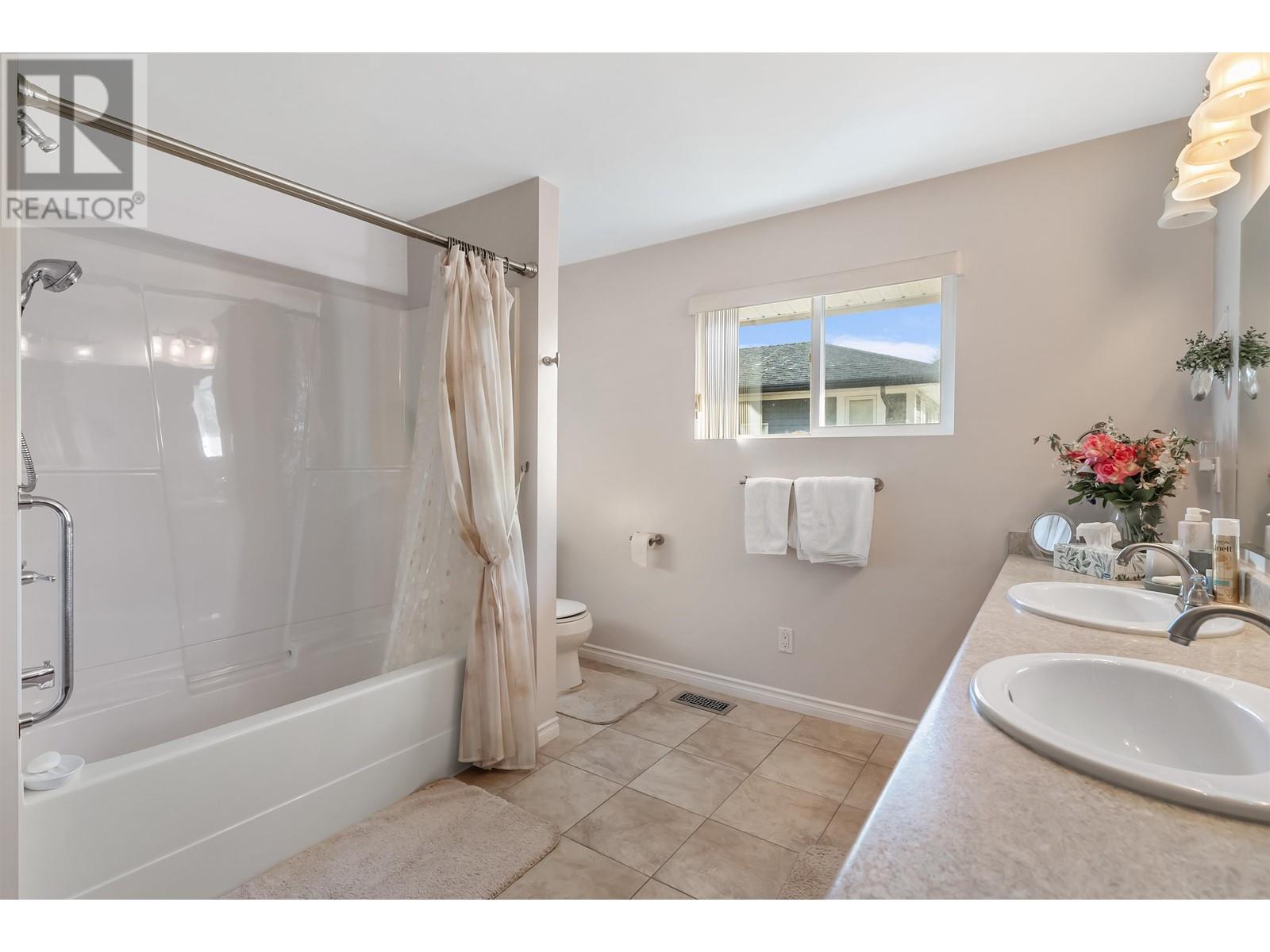 551 Poirier Street, Coquitlam, British Columbia V3J 6A6 - Photo 19 - R2959103
