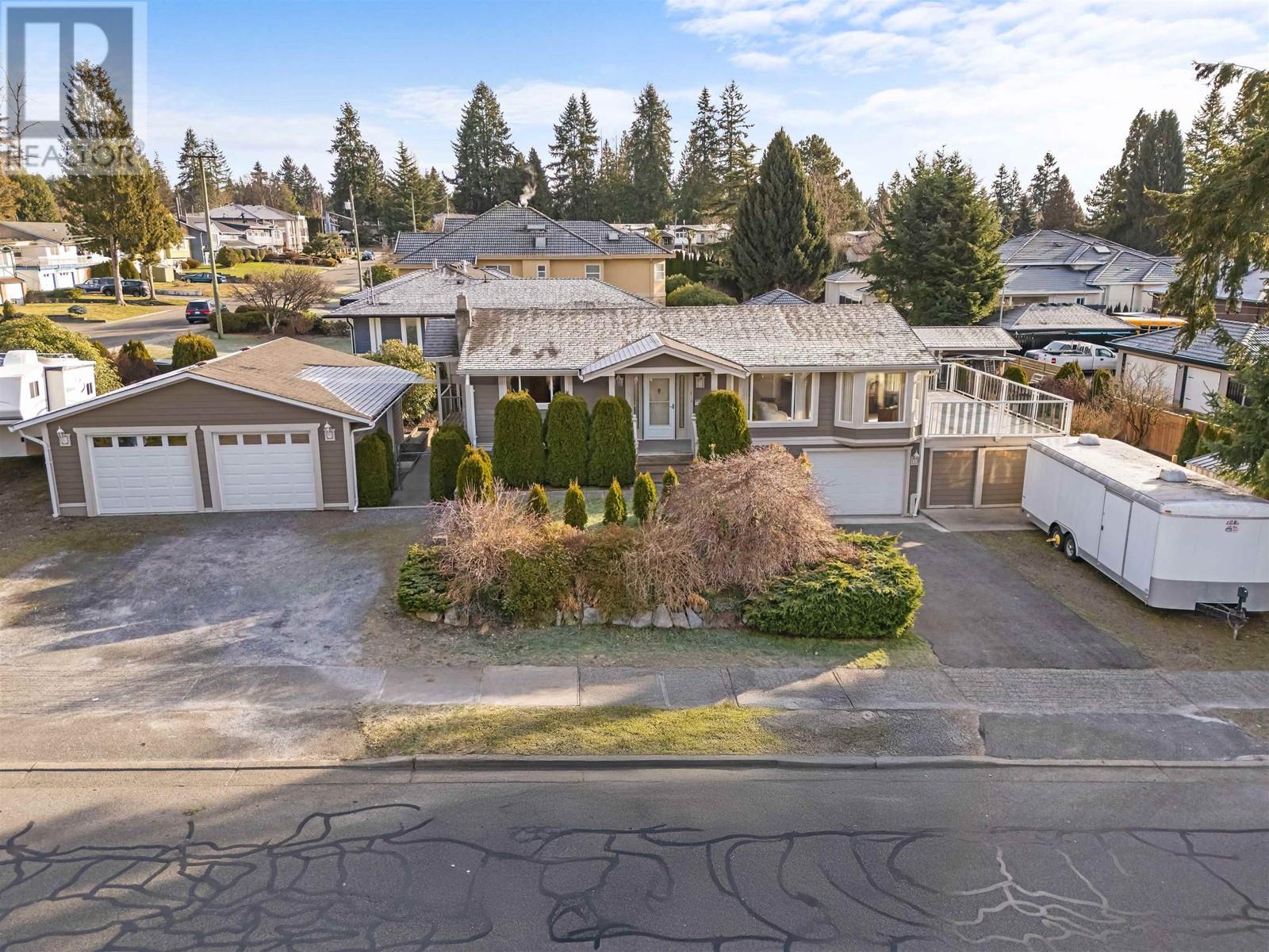 551 Poirier Street, Coquitlam, British Columbia V3J 6A6 - Photo 3 - R2959103
