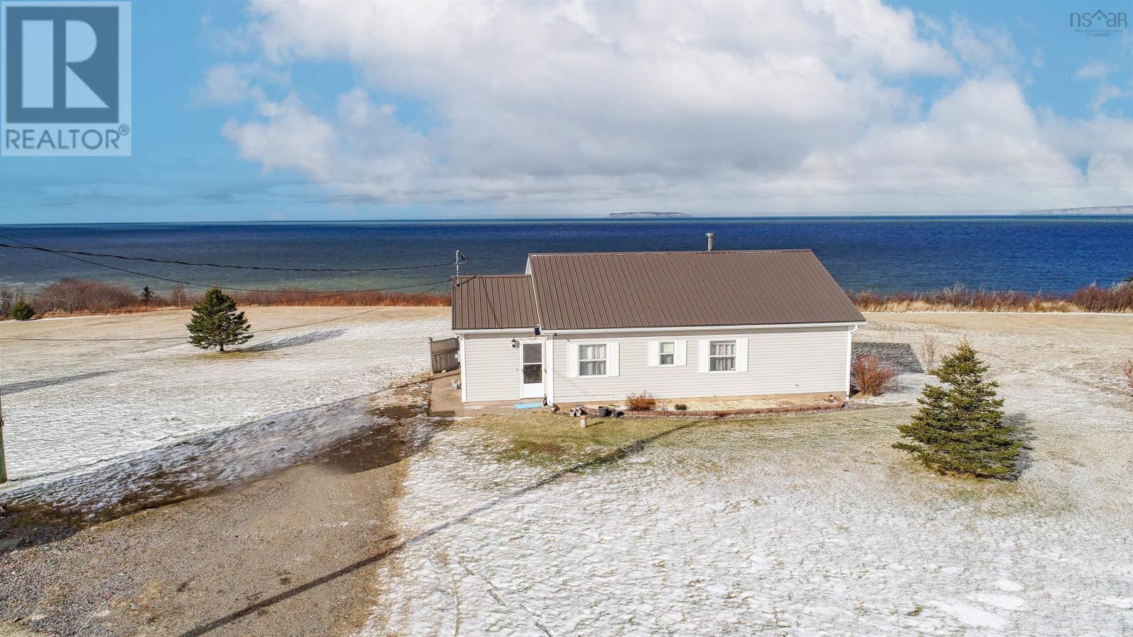 442 Shore, Ogilvie, Nova Scotia  B0P 1E0 - Photo 1 - 202501055