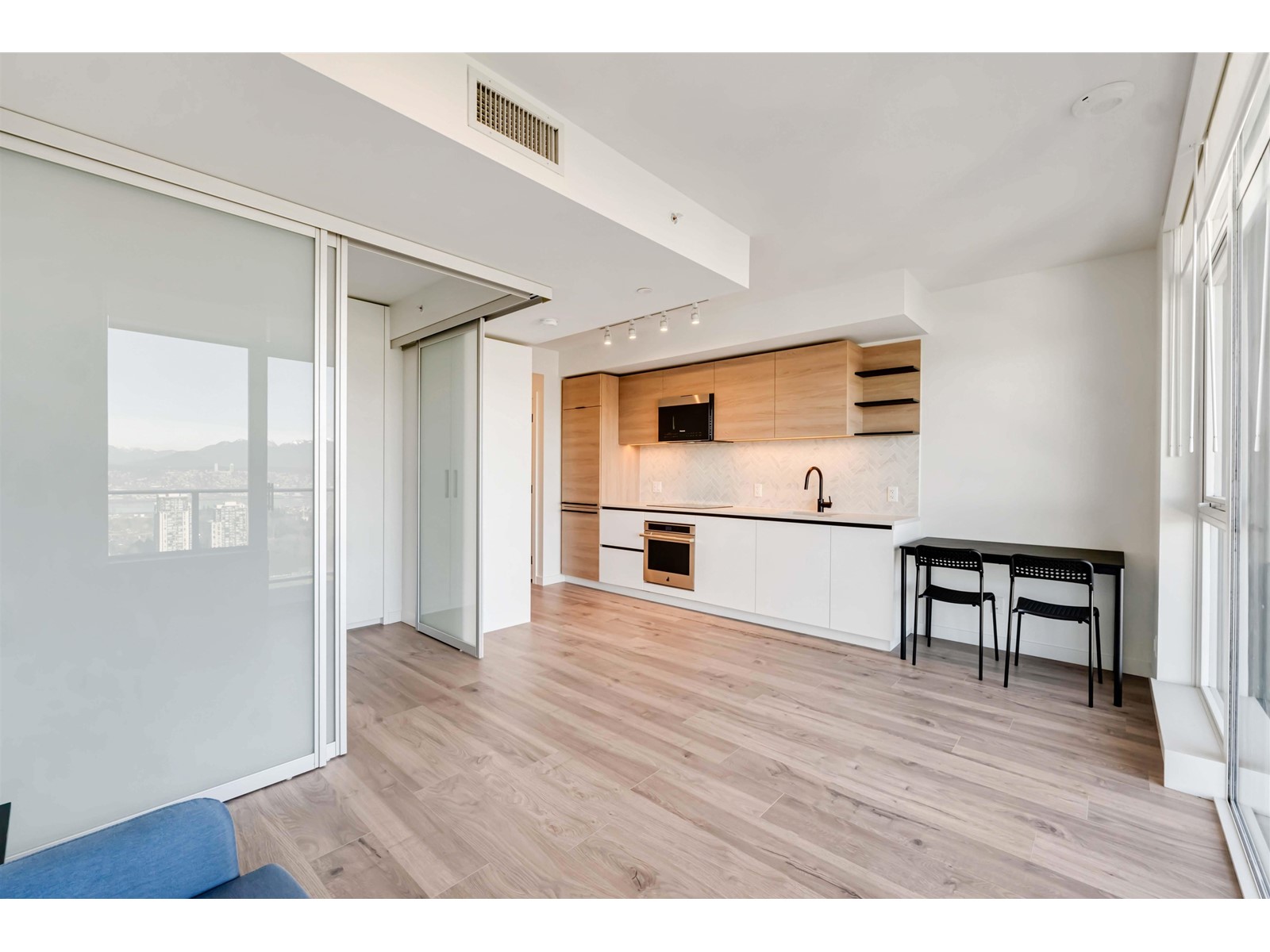 3303 10448 University Drive, Surrey, British Columbia  V3T 0S7 - Photo 18 - R2959072