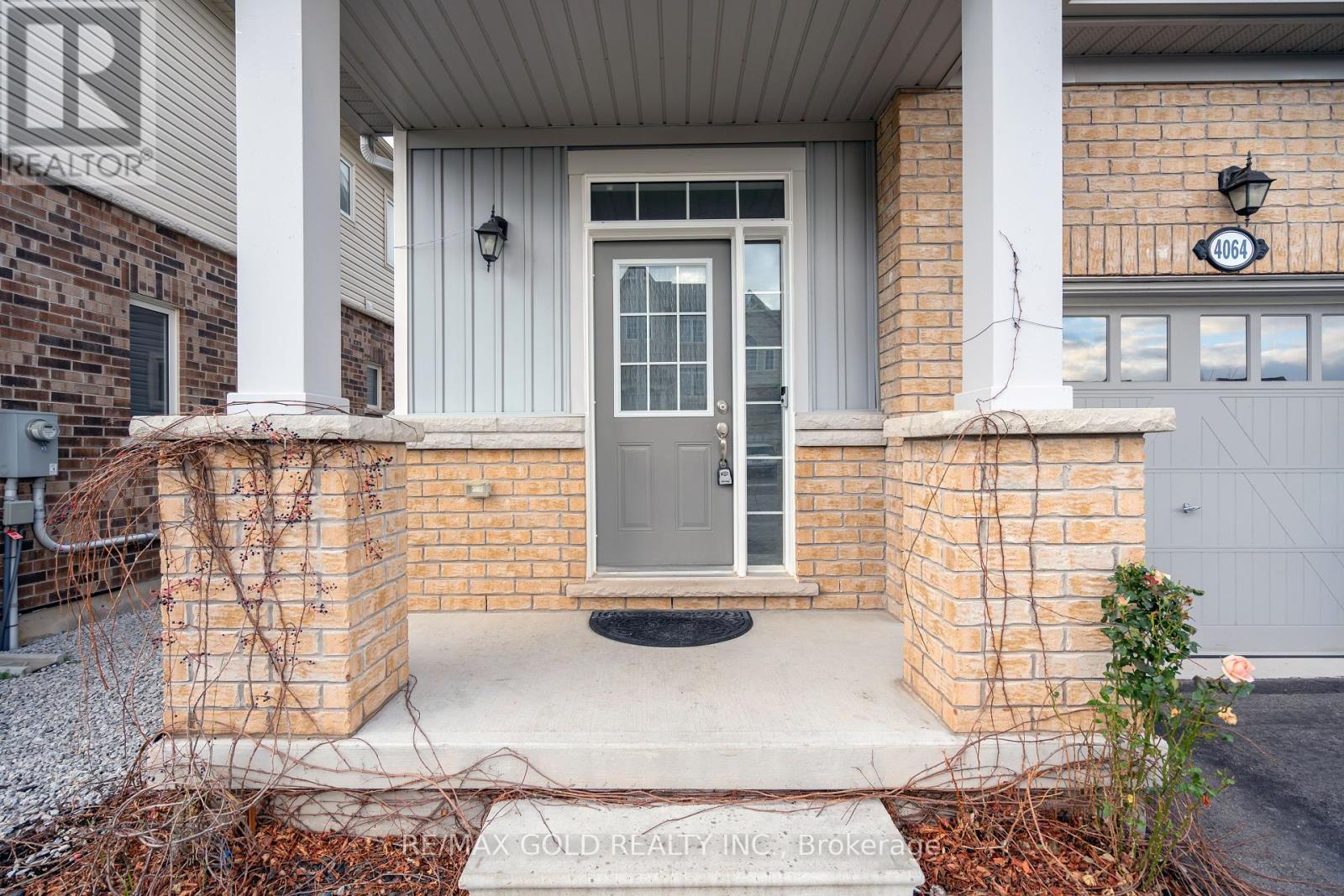 4064 Maitland Street, Lincoln, Ontario  L0R 1B6 - Photo 4 - X11936165