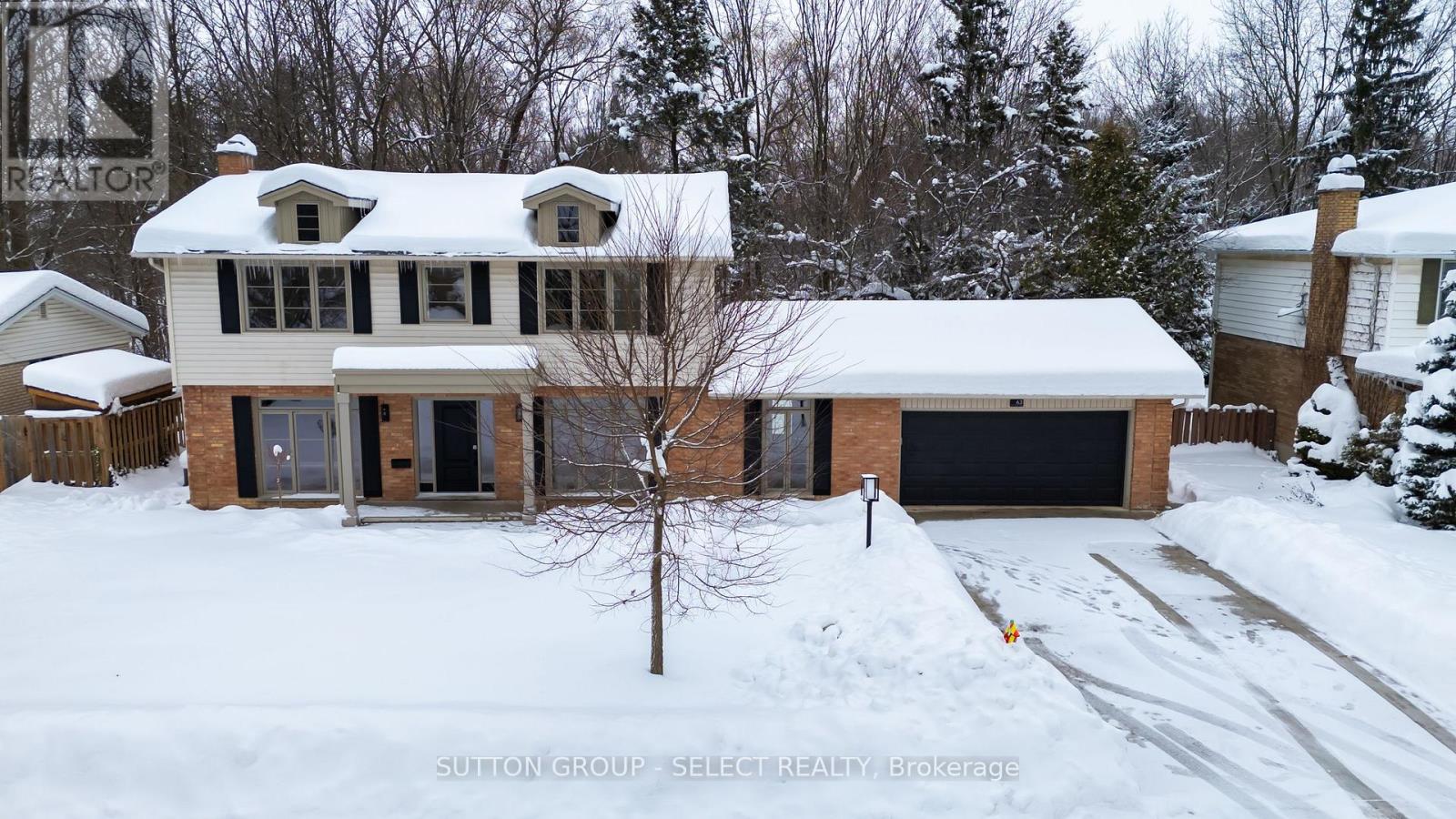 Photo 3 of 38 for 63 Doncaster Avenue