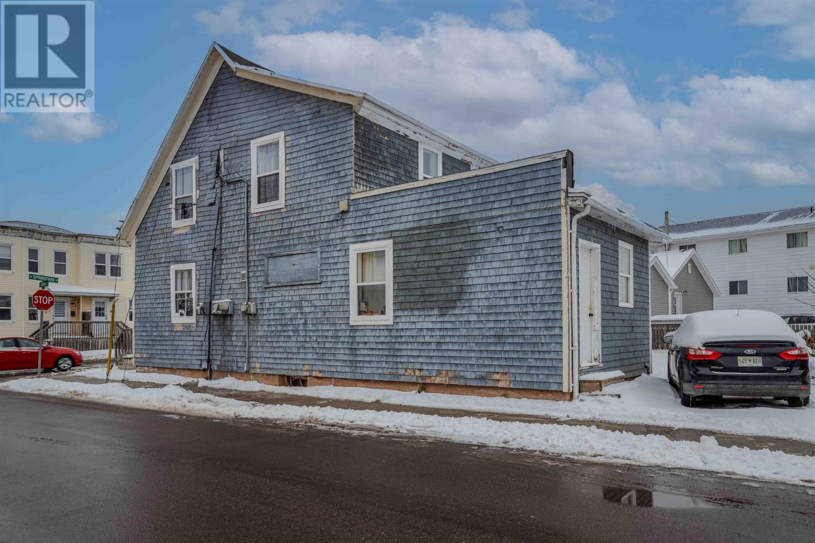 63 Spring Park Road E, Charlottetown, Prince Edward Island  C1A 3X9 - Photo 3 - 202501423
