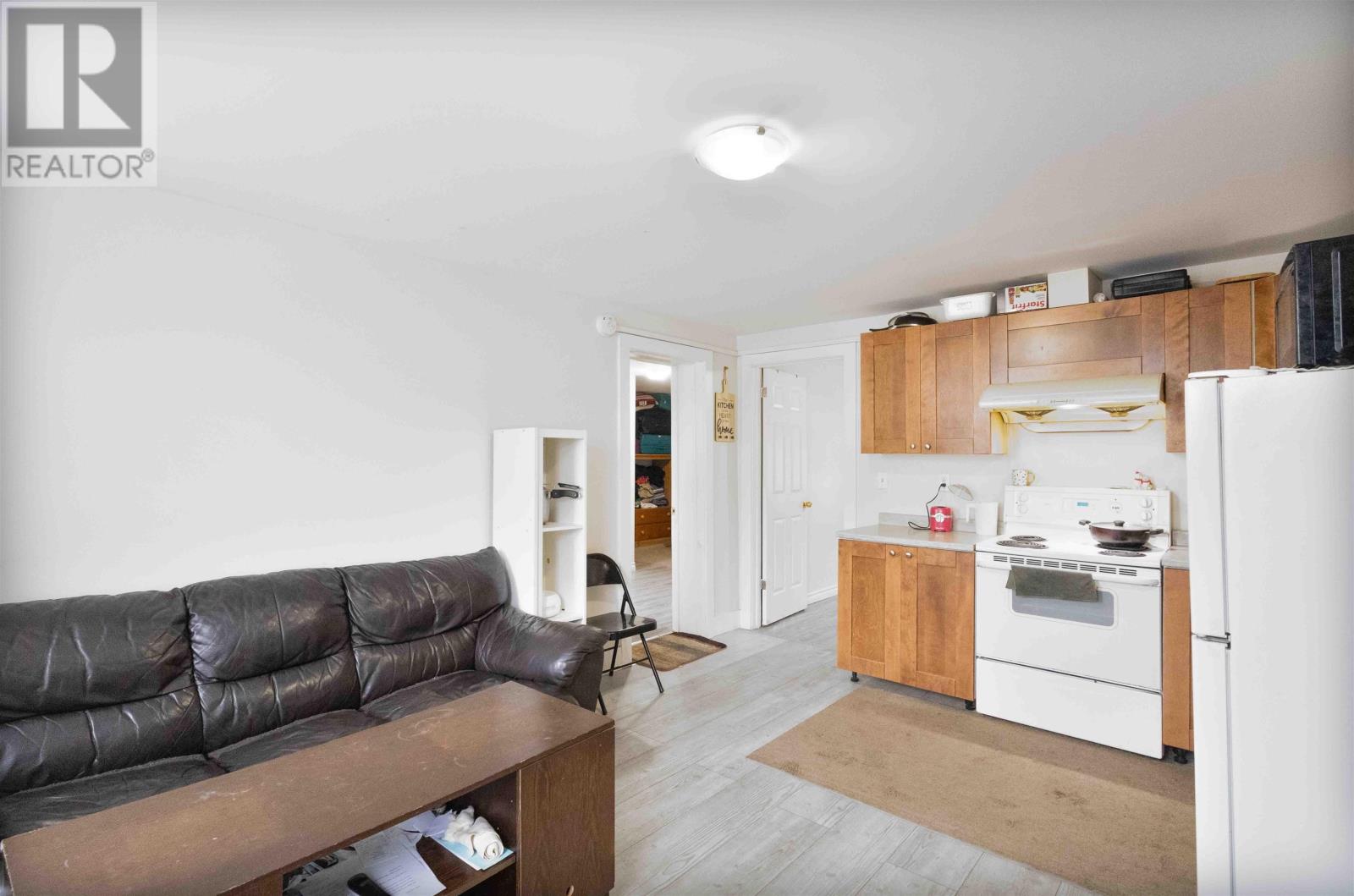63 Spring Park Road E, Charlottetown, Prince Edward Island  C1A 3X9 - Photo 5 - 202501423