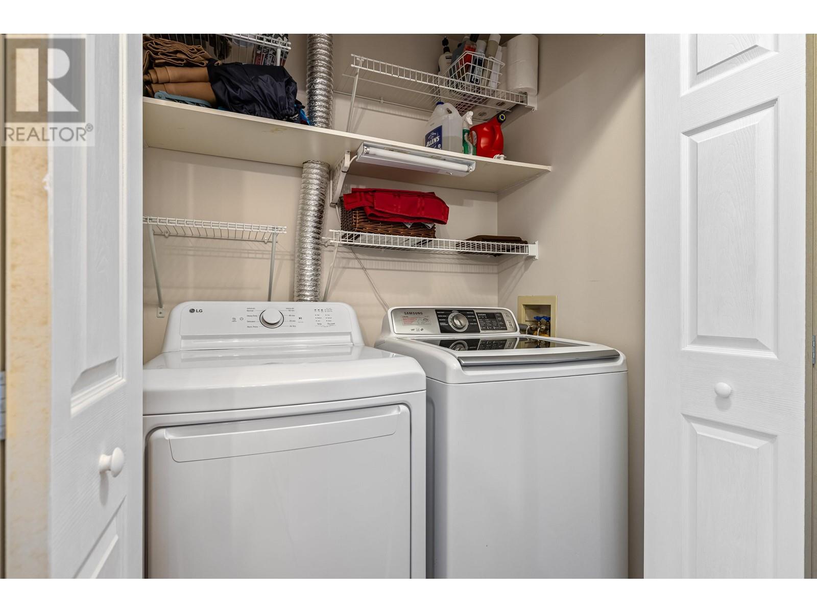 Listing Picture 22 of 40 : 89 6700 RUMBLE STREET, Burnaby / 本拿比 - 魯藝地產 Yvonne Lu Group - MLS Medallion Club Member