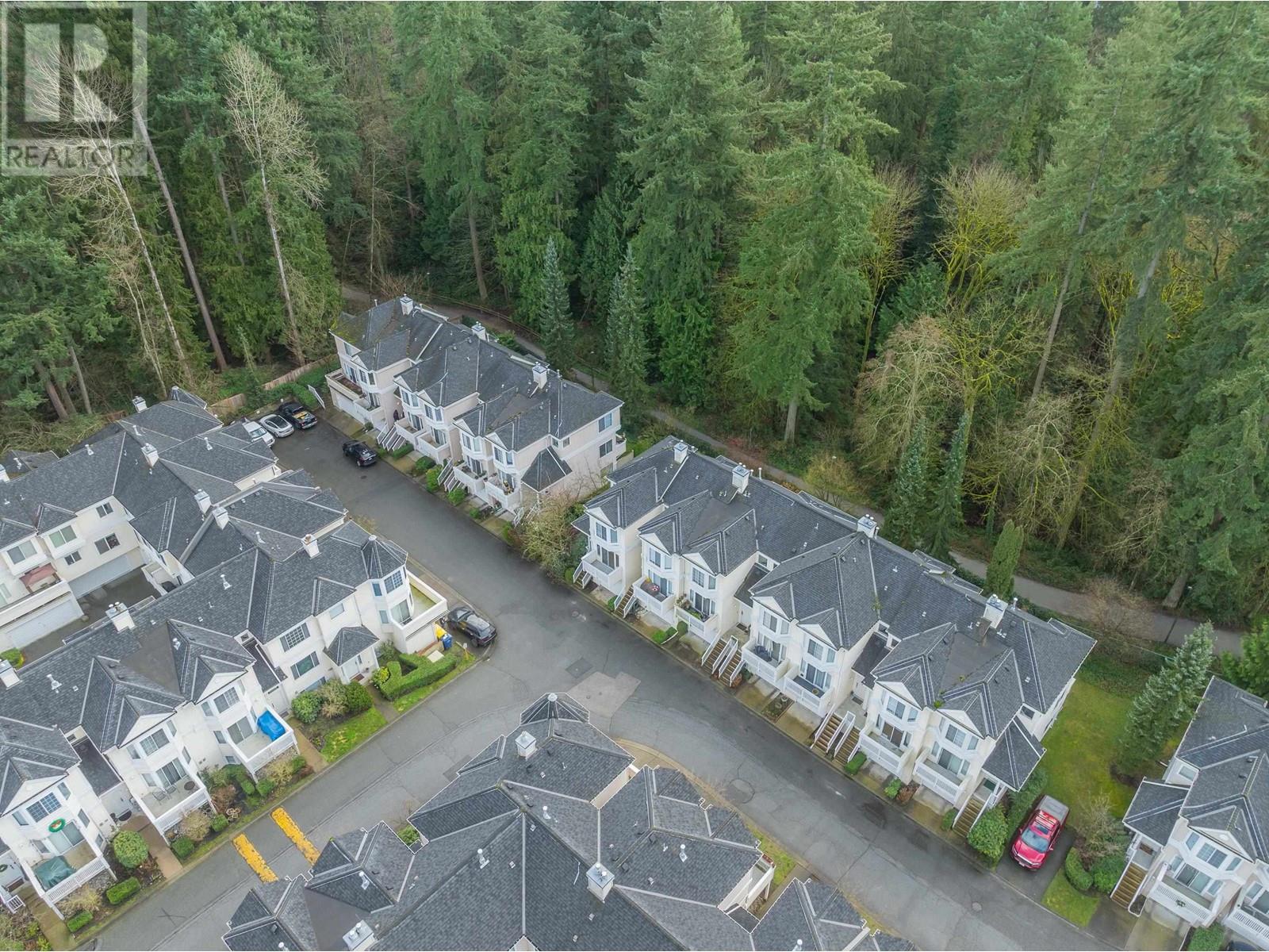 Listing Picture 35 of 40 : 89 6700 RUMBLE STREET, Burnaby / 本拿比 - 魯藝地產 Yvonne Lu Group - MLS Medallion Club Member