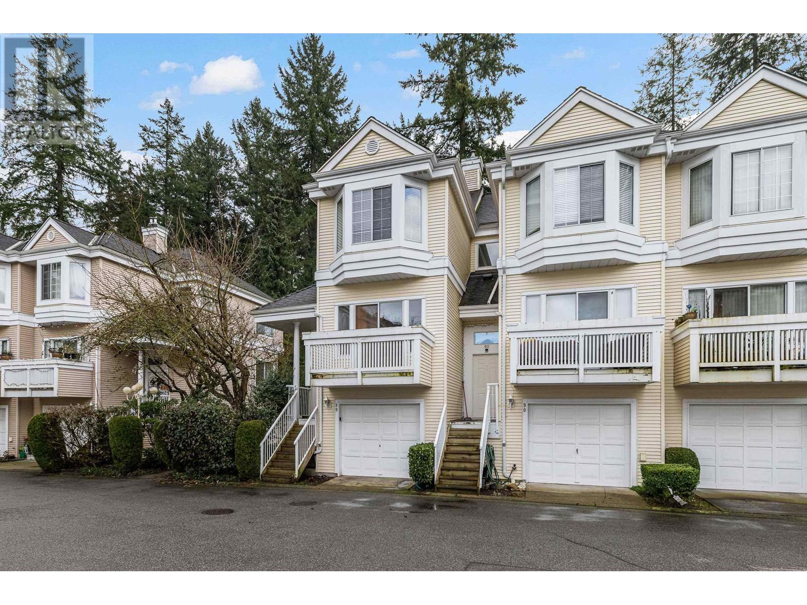 Listing Picture 2 of 40 : 89 6700 RUMBLE STREET, Burnaby / 本拿比 - 魯藝地產 Yvonne Lu Group - MLS Medallion Club Member