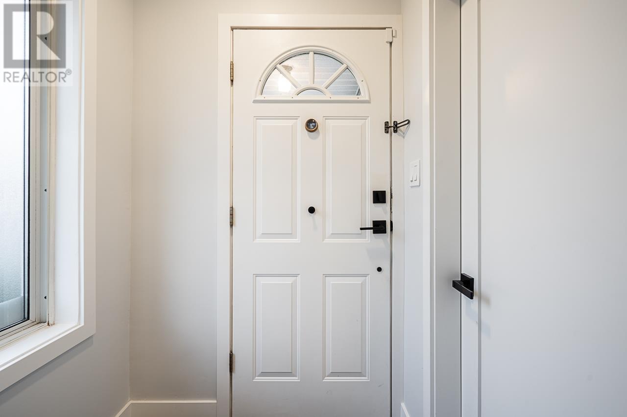 2408 E 54th Avenue, Vancouver, British Columbia  V5S 1X3 - Photo 5 - R2957276