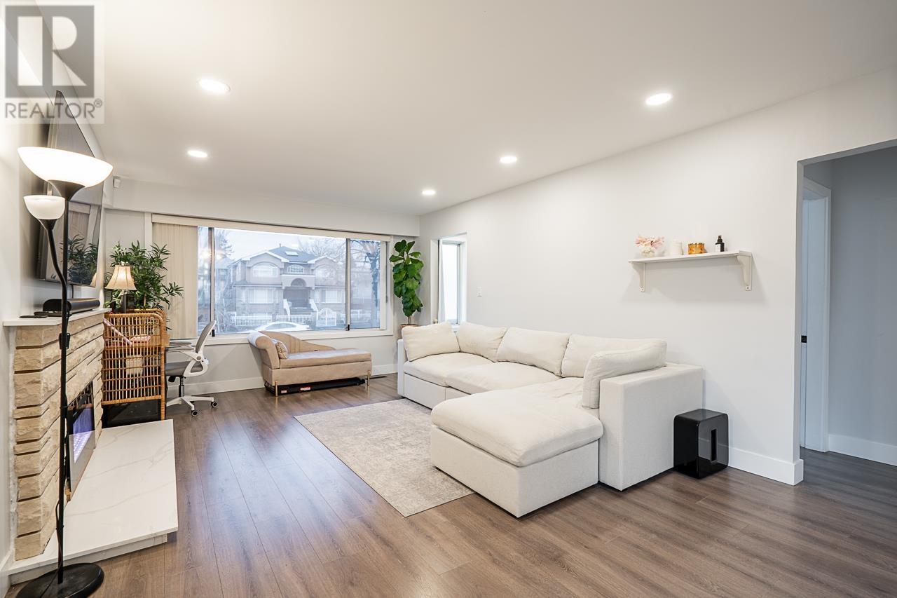 2408 E 54th Avenue, Vancouver, British Columbia  V5S 1X3 - Photo 8 - R2957276