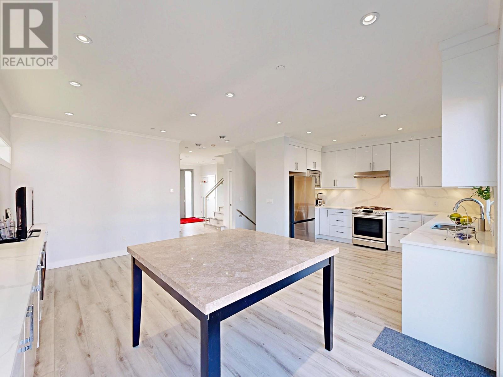 2577 Parker Street, Vancouver, British Columbia  V5K 2T2 - Photo 12 - R2957742