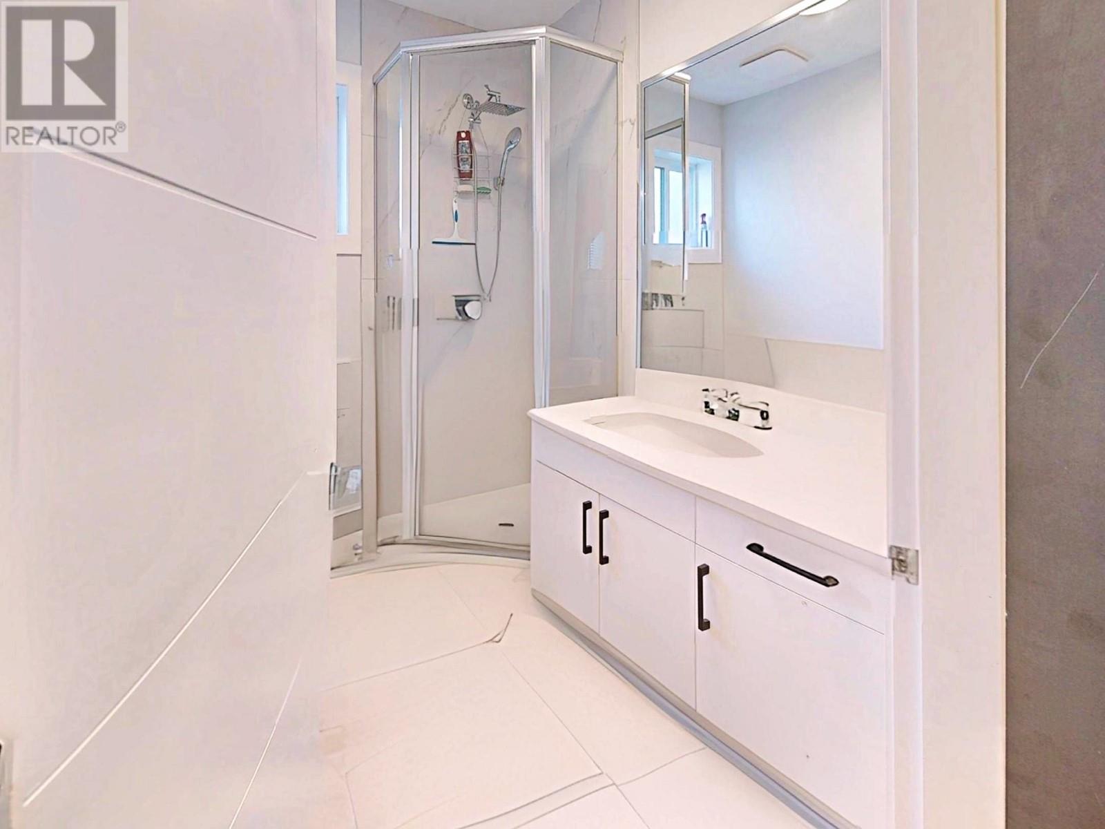 2577 Parker Street, Vancouver, British Columbia  V5K 2T2 - Photo 31 - R2957742